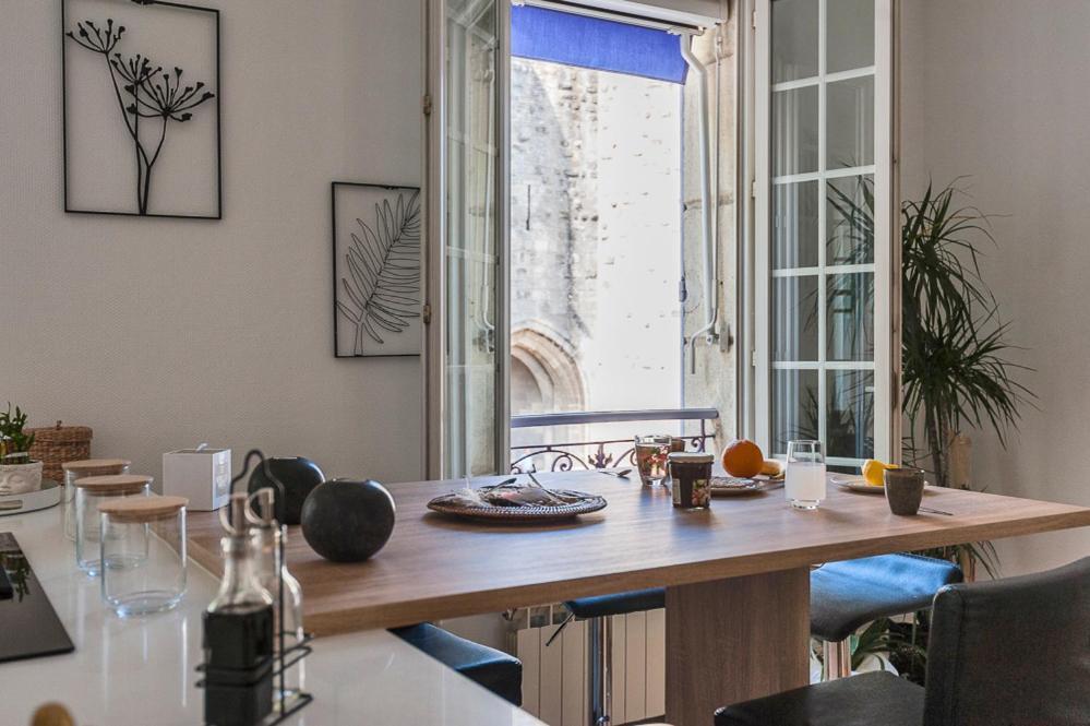 Lesehan Appartement Aigues Mortes Vue Remparts Exterior photo